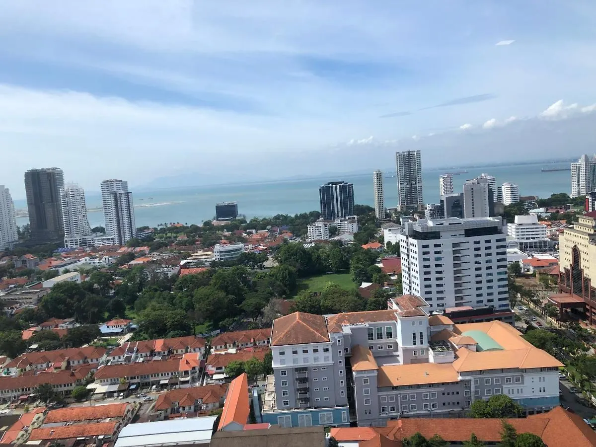 Tropicana 218 Macalister Netflix Unit By Blue Sky Holidays George Town Malaysia