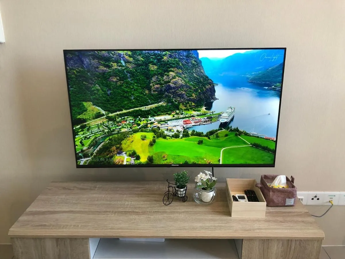 Tropicana 218 Macalister Netflix Unit By Blue Sky Holidays George Town Apartment