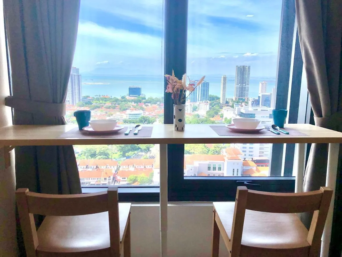 Tropicana 218 Macalister Netflix Unit By Blue Sky Holidays George Town